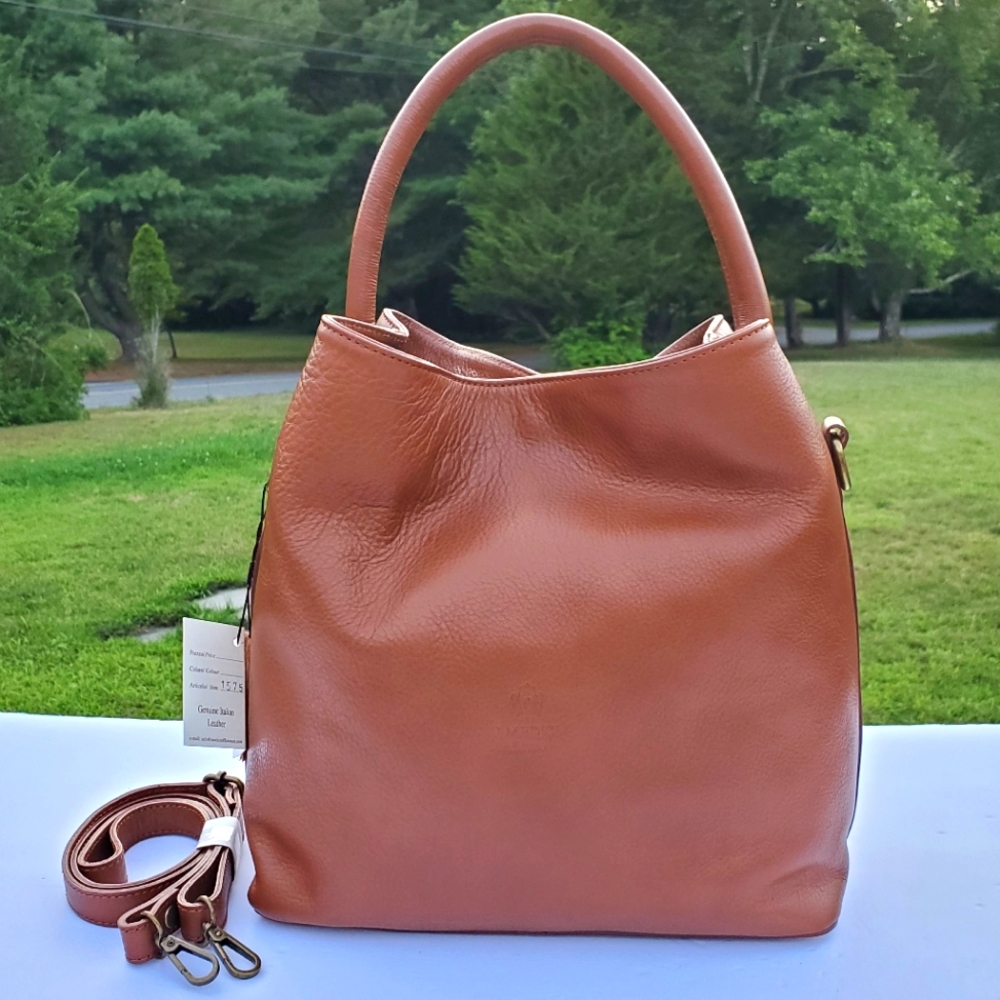 NWT Genuine Leather I Medici Bag.